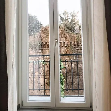 La Krianza Apartment